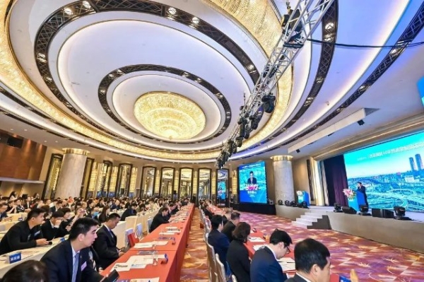 4月14日下午，2023昆明—香港产业合作推介会在香港特别行政区成功举行。资料图.jpg